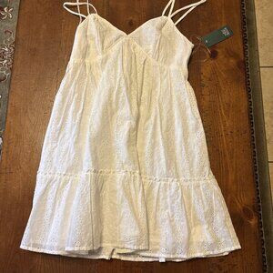Wild Fable White Sleeveless Eyelet Dress Size Medium New